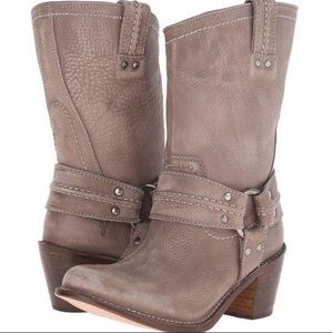 FRYE | Carmen Harness Mid Calf Boots